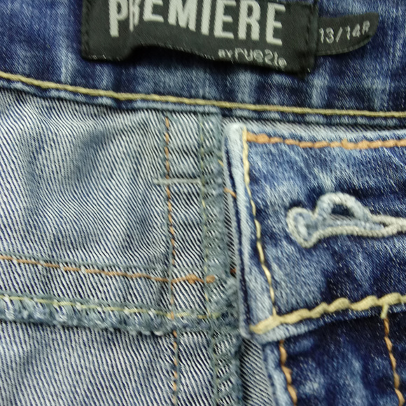 rue 21 Premiere Denim Jeans - Picture 1 of 8